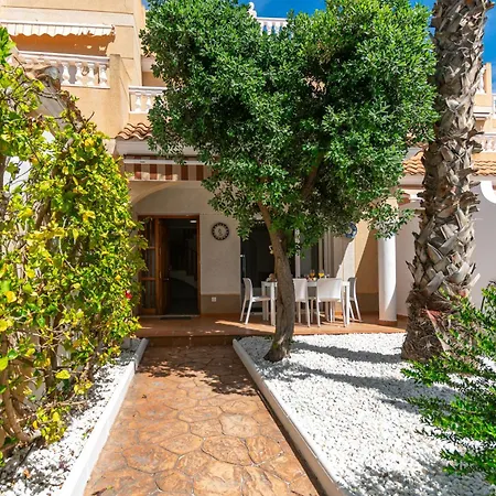 Duplex De 3 En Terreros - By Aloha Palma *