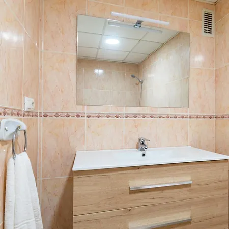 Duplex De 3 En Terreros - By Aloha Palma