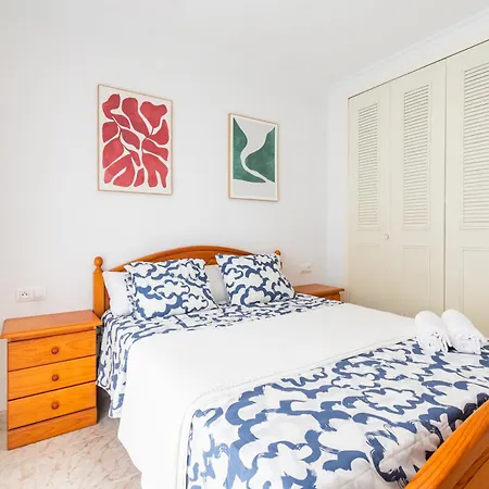 Duplex De 3 En Terreros - By Aloha Palma